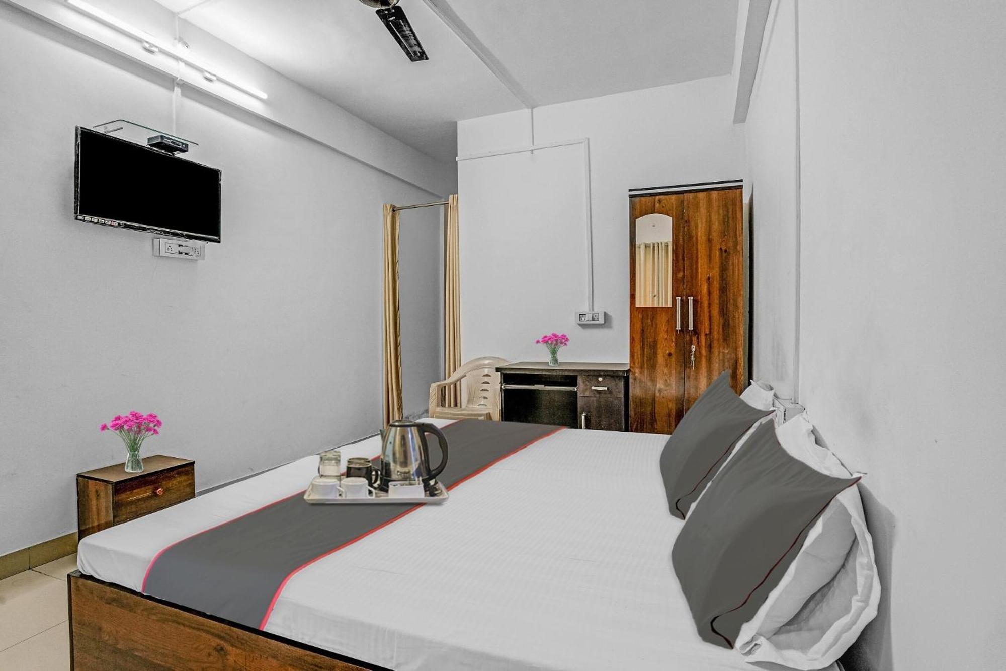 Super Hotel O Homely Stay Аурангабад Экстерьер фото