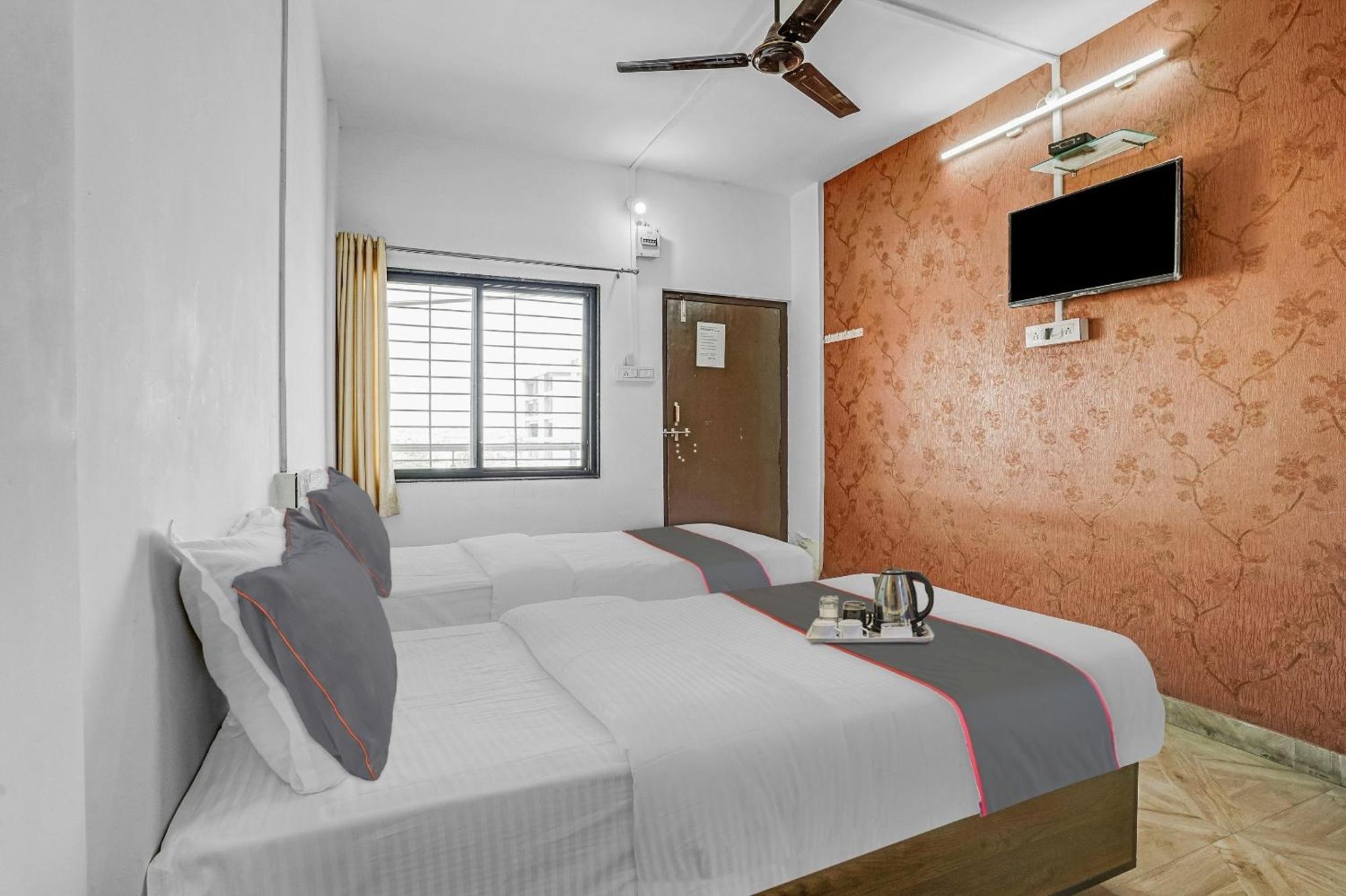 Super Hotel O Homely Stay Аурангабад Экстерьер фото